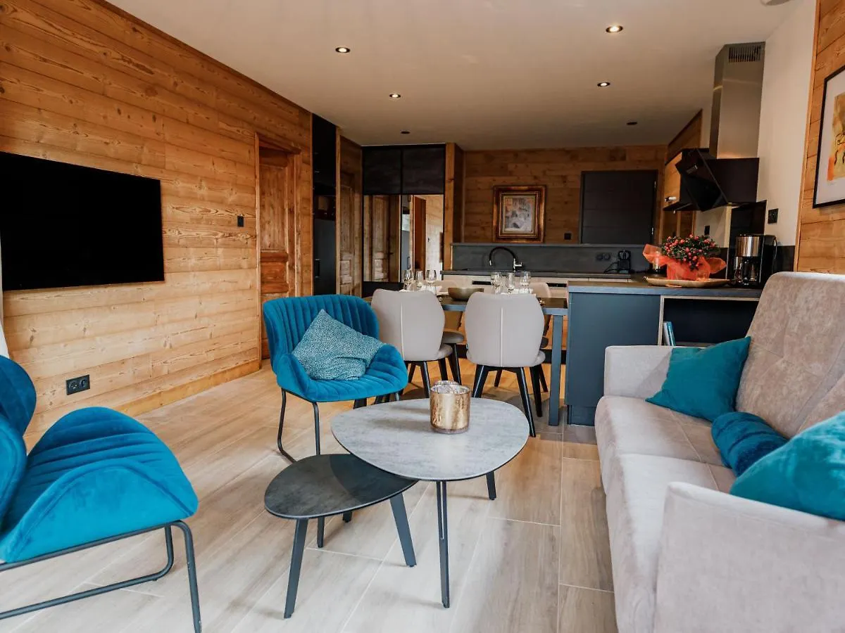 Lodge Avec Bain A Remous Privatif, Piscine, Salle De Sport Et Aire De Jeux Au Bord Du Golf De Chambon - Fr-1-582-370 Le Chambon-sur-Lignon