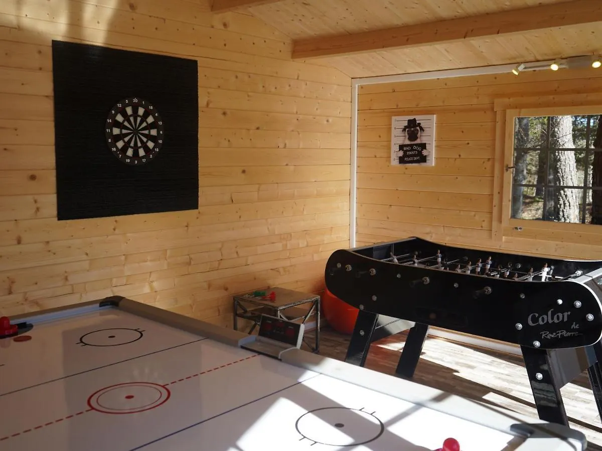 Lodge Avec Bain A Remous Privatif, Piscine, Salle De Sport Et Aire De Jeux Au Bord Du Golf De Chambon - Fr-1-582-370 Le Chambon-sur-Lignon