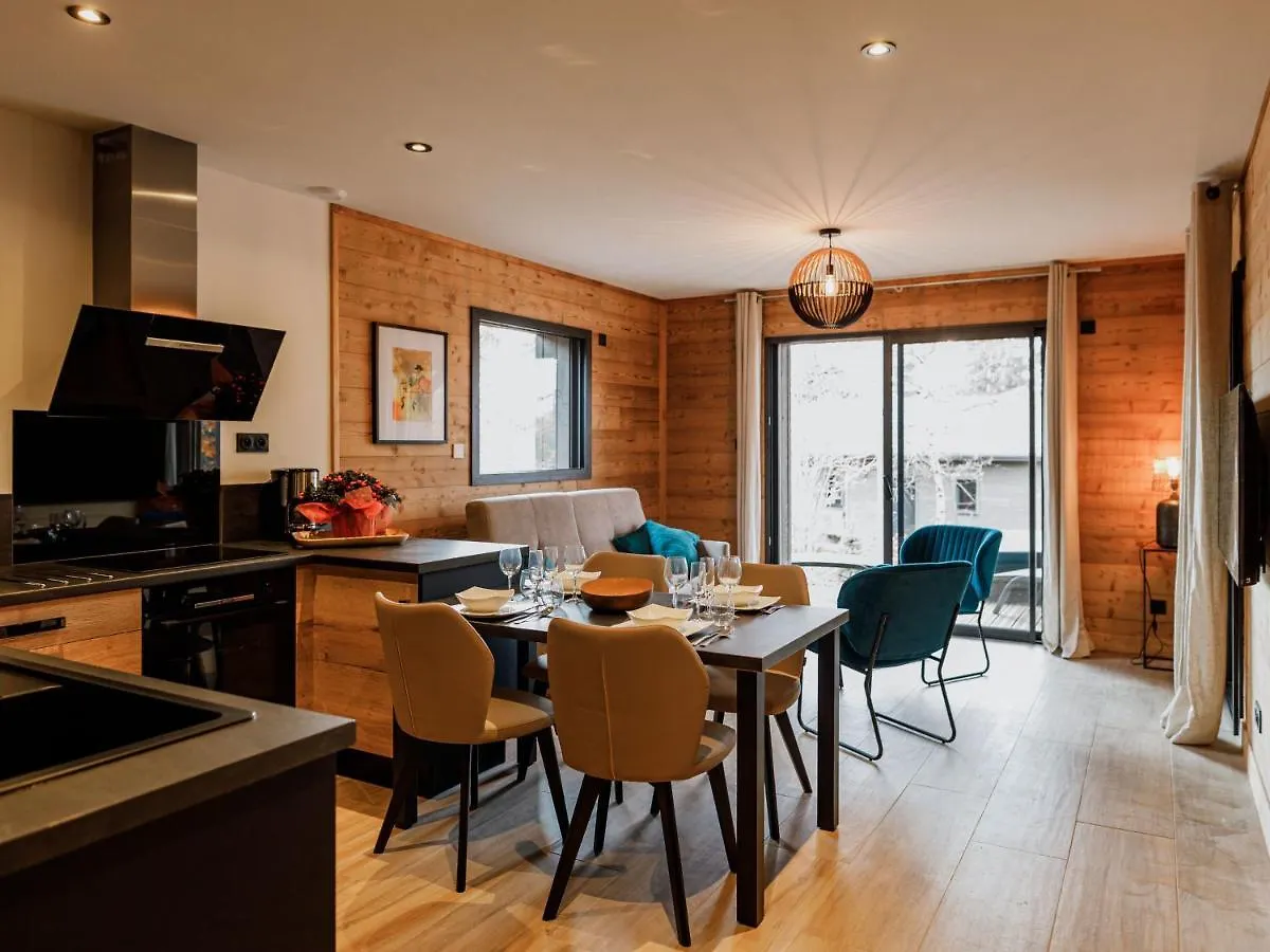 Lodge Avec Bain A Remous Privatif, Piscine, Salle De Sport Et Aire De Jeux Au Bord Du Golf De Chambon - Fr-1-582-370 Le Chambon-sur-Lignon